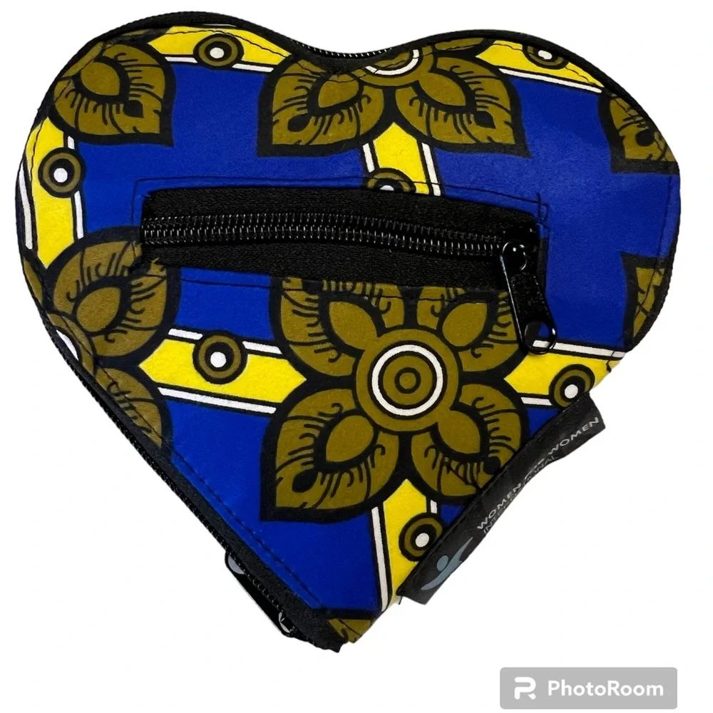 Women For Women International Heart Tote Expandable Tote Bag, NWOT